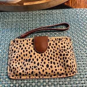 Universal Thread Goods Co - Leopard Wrislet